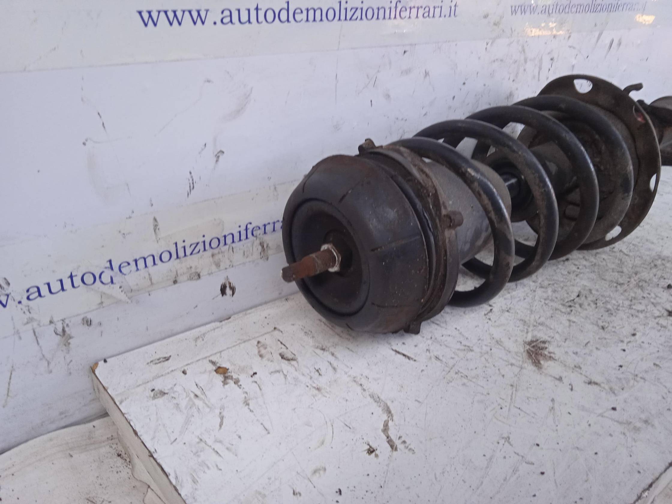 Ammortizzatore ant. dx.